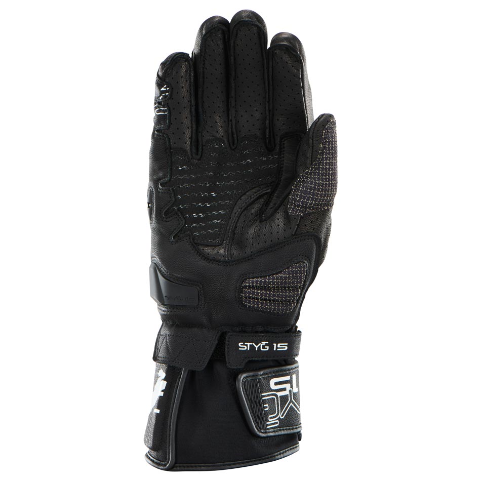 STYG15 VENTED Black White 00P_4637_143_vignettes_1_4637-143_1_1772789594-1